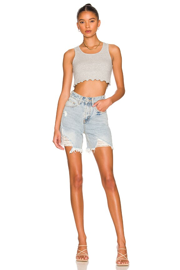 xs superdown lennon distressed mid short